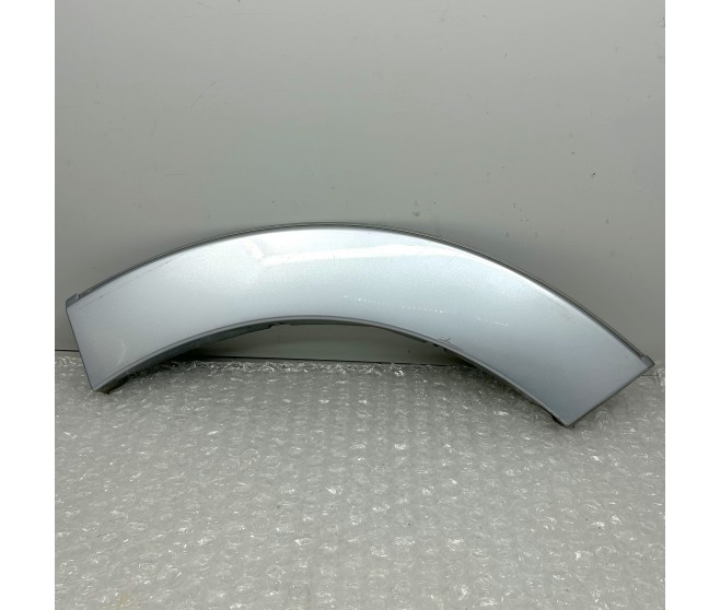 OVERFENDER REAR LEFT FOR A MITSUBISHI GENERAL (EXPORT) - EXTERIOR