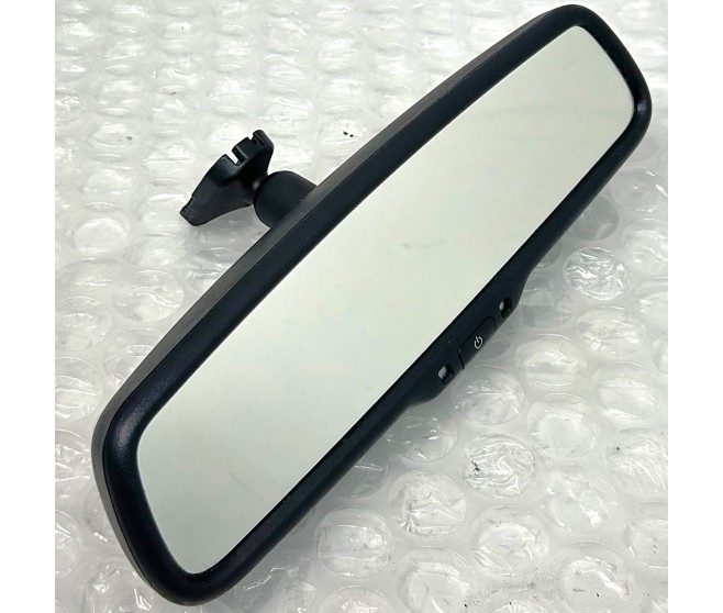 REAR VIEW MIRROR FOR A MITSUBISHI PAJERO/MONTERO - V87W