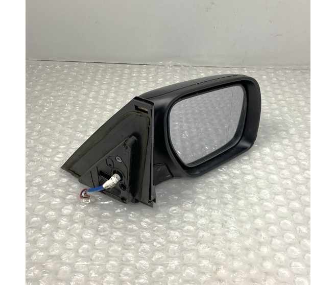 RIGHT DOOR MIRROR ELECTRIC HEAT AND FOLD / DAMAGED / SEE DESC