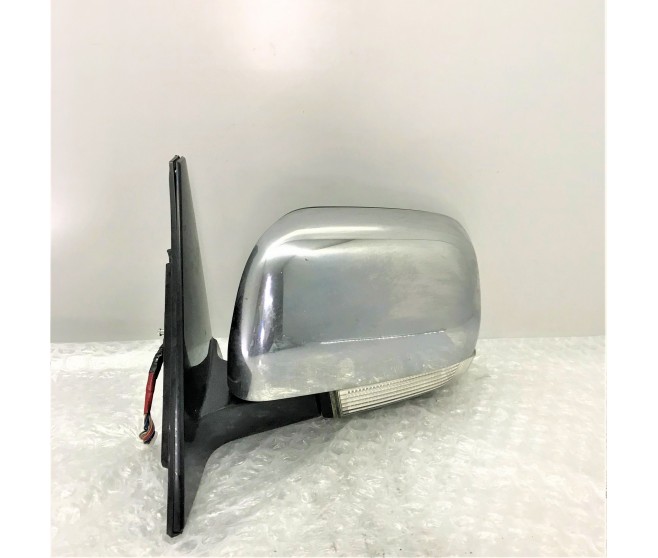FRONT LEFT DOOR WING MIRROR FOR A MITSUBISHI PAJERO - V88W