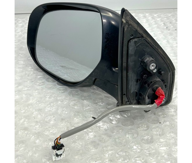 DOOR MIRROR LEFT FOR A MITSUBISHI GA2W - 2000 - GLX(4WD/EURO2),S-CVT RHD / 2010-05-01 -> - 