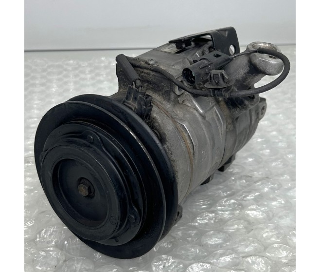 AIR CON COMPRESSOR PUMP FOR A MITSUBISHI PAJERO/MONTERO - V98W