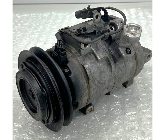 AIR CON COMPRESSOR PUMP FOR A MITSUBISHI V98V - 3200D-TURBO/LONG VAN<12M-> - GLX(NSS4/EURO5/DPF),5FA/T LHD / 2006-09-01 -> - AIR CON COMPRESSOR PUMP