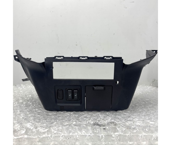 LOWER CENTRE DASH PANEL TRIM FOR A MITSUBISHI PAJERO/MONTERO - V98W