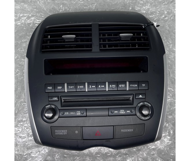 CENTRE RADIO WITH SURROUND TRIM  FOR A MITSUBISHI GA1W - 1600 - INFORM(2WD),5FM/T RHD / 2010-05-01 -> - 