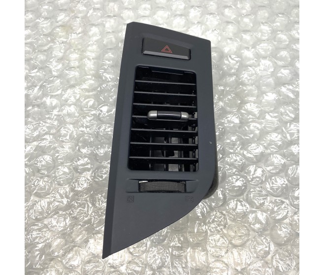 CENTRE DASH AIR VENT RIGHT FOR A MITSUBISHI GENERAL (EXPORT) - INTERIOR