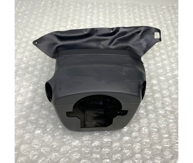 STEERING COLUMN COVER / UPPER AND LOWER FOR A MITSUBISHI OUTLANDER SPORT - GA2W