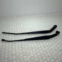 WINDSHIELD WIPER ARMS FRONT