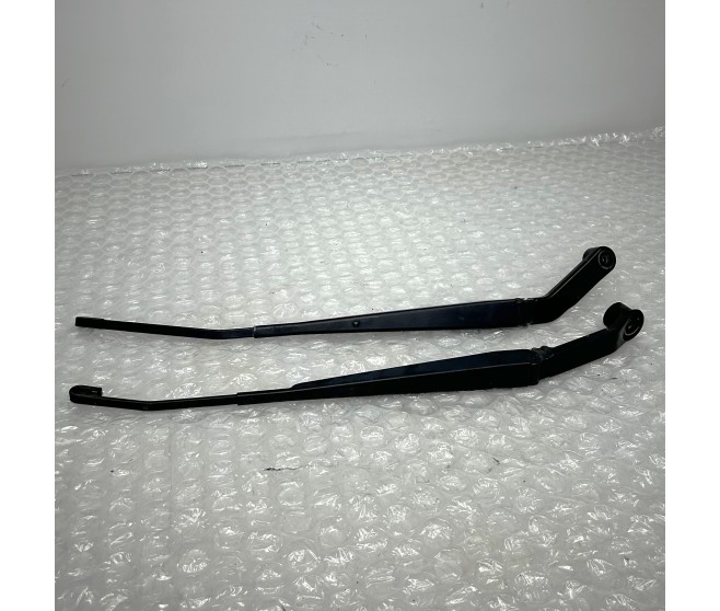 WINDSHIELD WIPER ARMS FRONT FOR A MITSUBISHI GENERAL (EXPORT) - CHASSIS ELECTRICAL