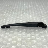 REAR WINDOW WIPER ARM