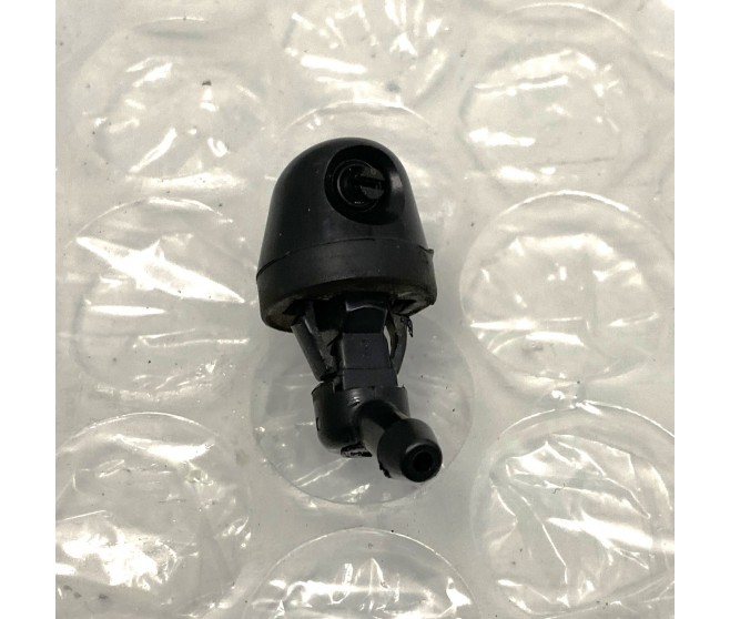 REAR WASHER JET FOR A MITSUBISHI V98W - 3200D-TURBO/LONG WAGON<07M-> - GLS(NSS4/7SEATER/EURO3),S5FA/T LHD / 2006-08-01 -> - REAR WASHER JET