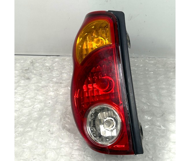 REAR LEFT LIGHT LAMP