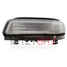 FRONT RIGHT WING MIRROR LOWER INDICATOR LAMP ASSY