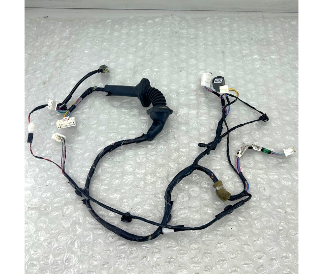 DOOR HARNESS FRONT LEFT WIRING LOOM FOR A MITSUBISHI ASX - GA6W