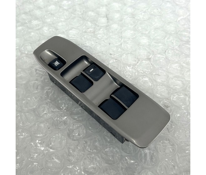 MASTER WINDOW SWITCH FRONT RIGHT  FOR A MITSUBISHI V60,70# - MASTER WINDOW SWITCH FRONT RIGHT 