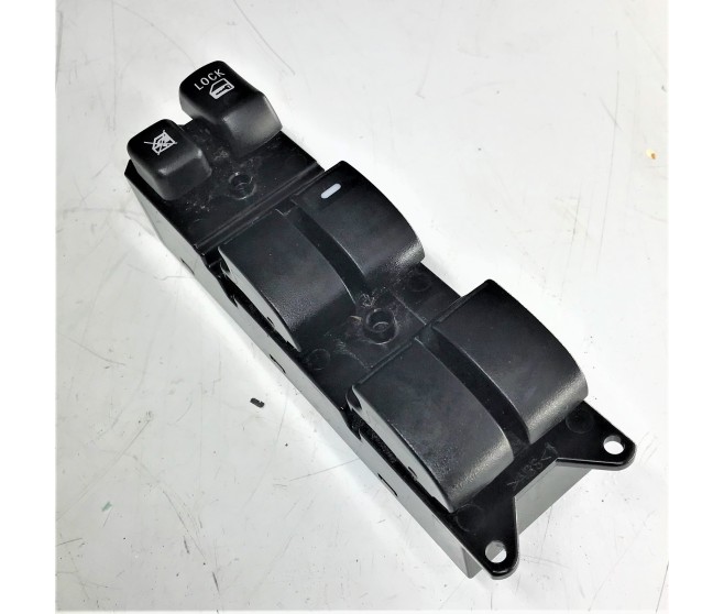 MASTER WINDOW SWITCH FRONT RIGHT FOR A MITSUBISHI OUTLANDER - CW7W