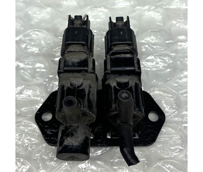 FREEWHEEL CLUTCH CONTROL SOLENOID VALVES FOR A MITSUBISHI GENERAL (EXPORT) - FRONT AXLE