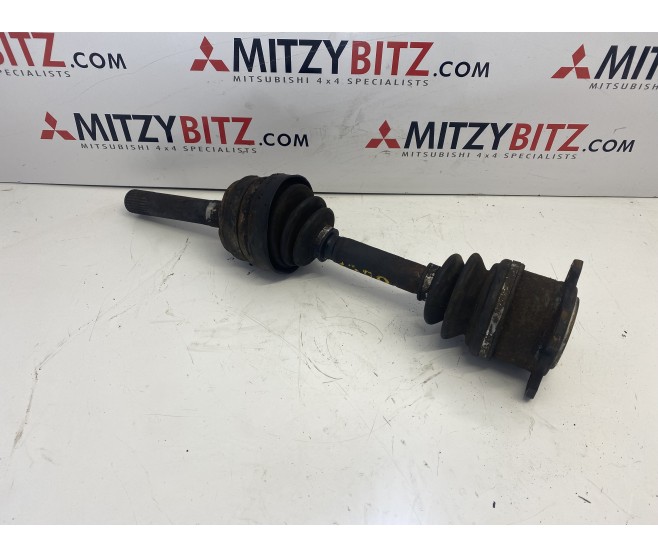 FRONT RIGHT AXLE DRIVESHAFT FOR A MITSUBISHI PAJERO - L047G