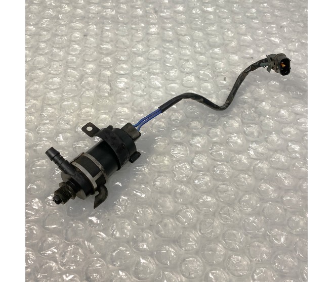 HEADLAMP WASHER MOTOR FOR A MITSUBISHI L200 - K64T