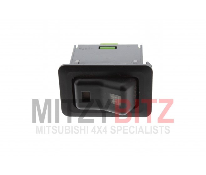 REAR WINDOW DEFOGGER SWITCH FOR A MITSUBISHI L0/P0# - SWITCH & CIGAR LIGHTER
