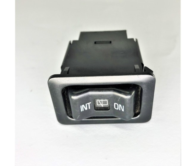 REAR WINDOW WIPER AND WASHER SWITCH FOR A MITSUBISHI L0/P0# - SWITCH & CIGAR LIGHTER