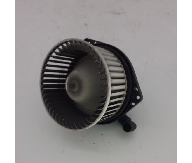 FAN HEATER BLOWER FOR A MITSUBISHI CHALLENGER - K97WG
