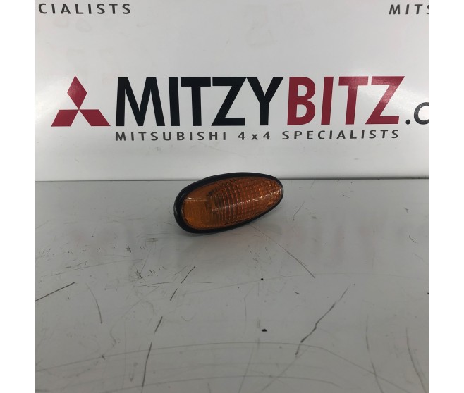 SIDE REPEATER INDICATOR LAMP FOR A MITSUBISHI K80,90# - SIDE REPEATER INDICATOR LAMP