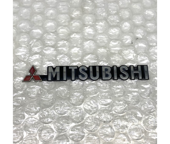 GENUINE THREE-DIAMOND MITSUBISHI BADGE FOR A MITSUBISHI PAJERO - V73W