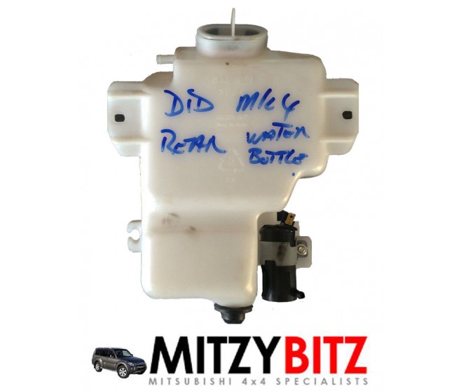 REAR WINDSCREEN WASHER BOTTLE AND PUMP FOR A MITSUBISHI PAJERO - V23W