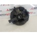 FRONT LEFT HUB AND KNUCKLE FOR A MITSUBISHI MONTERO - V43W