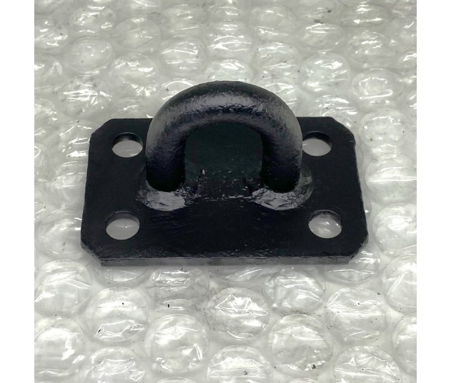 REAR TRACTION HOOK TOWING EYE FOR A MITSUBISHI V10-40# - CHASSIS FRAME