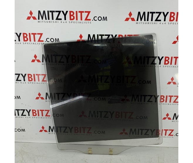 DOOR GLASS REAR RIGHT FOR A MITSUBISHI V20,40# - DOOR GLASS REAR RIGHT