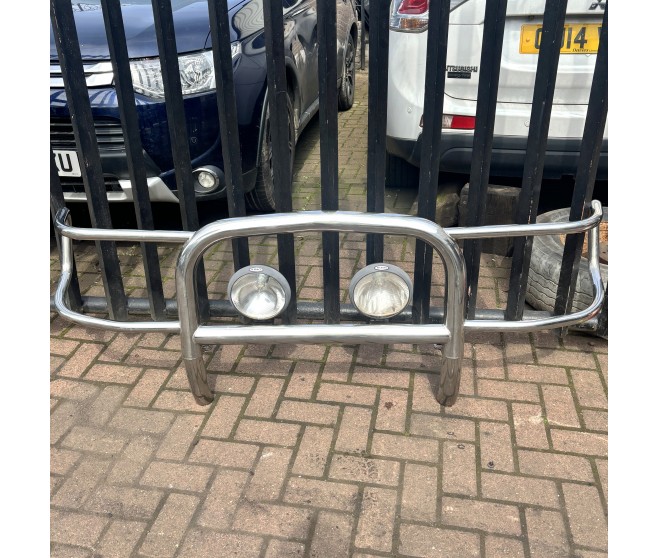 FRONT CHROME BULL BAR WITH SPOT LIGHTS  FOR A MITSUBISHI PAJERO - V46W