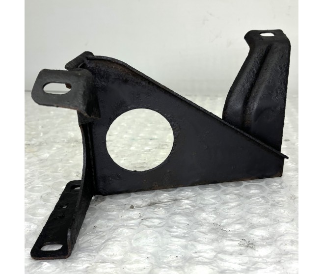 REAR LEFT BUMPER REINFORCEMENT FOR A MITSUBISHI GENERAL (EXPORT) - BODY