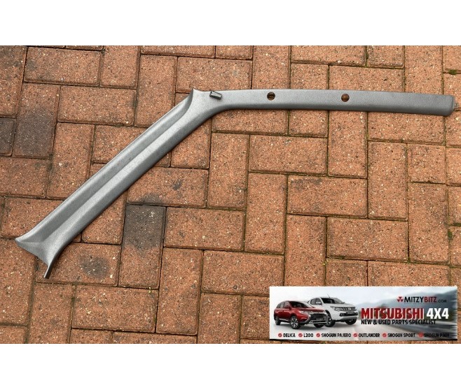 WINDSCREEN POST TRIM FRONT RIGHT FOR A MITSUBISHI V20,40# - WINDSCREEN POST TRIM FRONT RIGHT