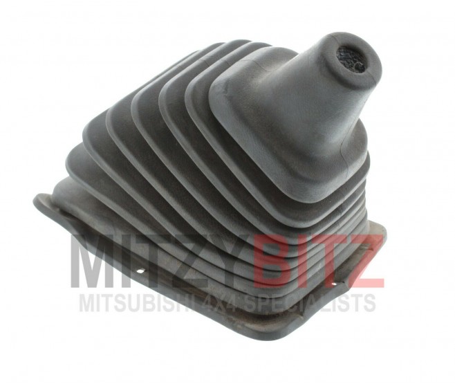 TRANSFER 4WD SELECTOR STICK GAITER FOR A MITSUBISHI V20-50# - TRANSFER 4WD SELECTOR STICK GAITER