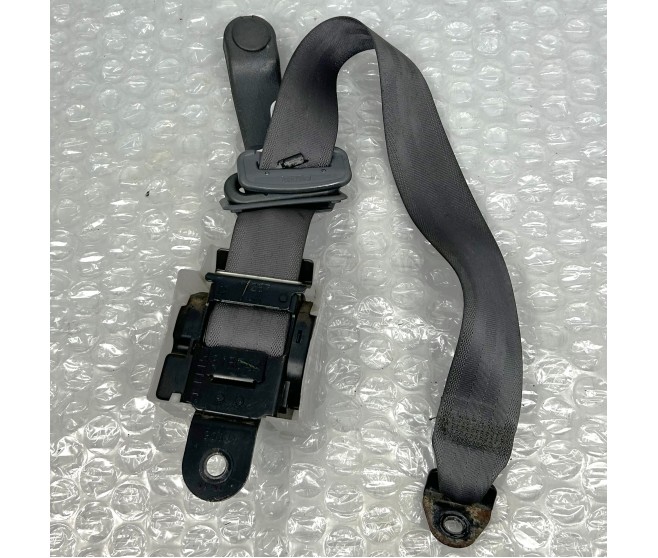 SEAT BELT 2ND ROW REAR FOR A MITSUBISHI PAJERO/MONTERO - V25W