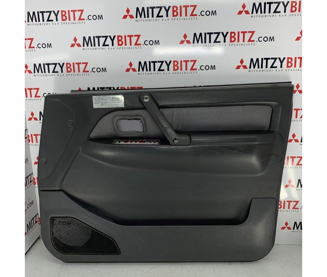 DOOR CARD FRONT RIGHT FOR A MITSUBISHI PAJERO - V43W