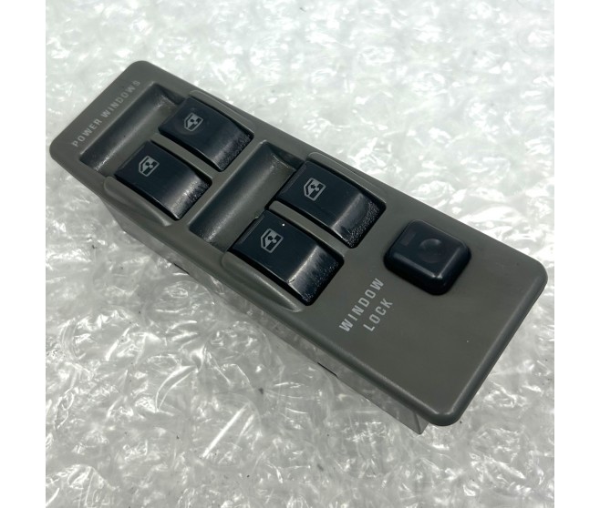 FRONT RIGHT MASTER WINDOW SWITCH FOR A MITSUBISHI V20-50# - SWITCH & CIGAR LIGHTER
