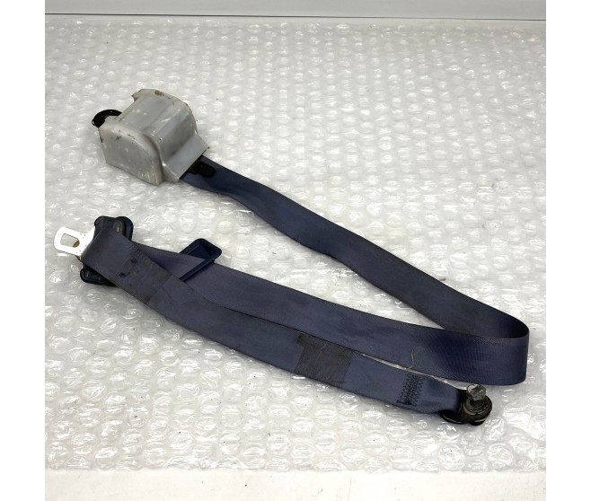 2ND ROW SEAT BELT LEFT FOR A MITSUBISHI V43W - 3000/LONG WAGON - MEDIUM LINE,5FM/T CAL / 1990-12-01 - 2004-04-30 - 