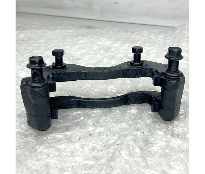 BRAKE CALIPER SUPPORT CARRIER FRONT RIGHT FOR A MITSUBISHI K60,70# - FRONT WHEEL BRAKE