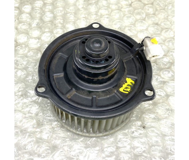 REAR HEATER BLOWER MOTOR FOR A MITSUBISHI V20-50# - REAR HEATER UNIT & PIPING