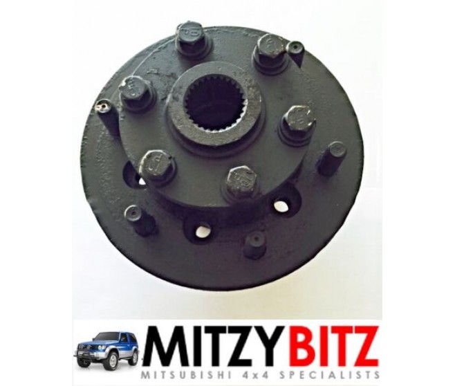 FRONT WHEEL BEARING HUB ONLY FOR A MITSUBISHI V10-40# - FRONT WHEEL BEARING HUB ONLY