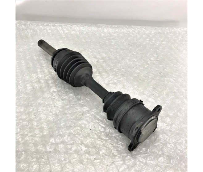 FRONT RIGHT DRIVESHAFT FOR A MITSUBISHI DELICA SPACE GEAR/CARGO - PD5V