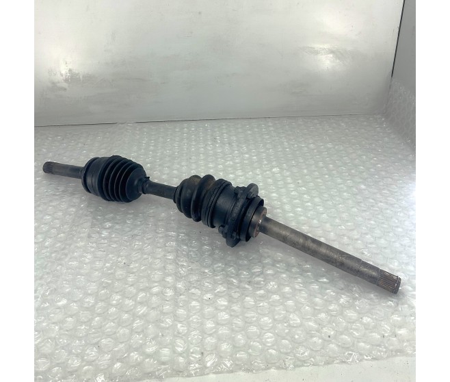 FRONT AXLE DRIVE SHAFT RIGHT FOR A MITSUBISHI PA-PD# - FRONT AXLE DRIVE SHAFT RIGHT