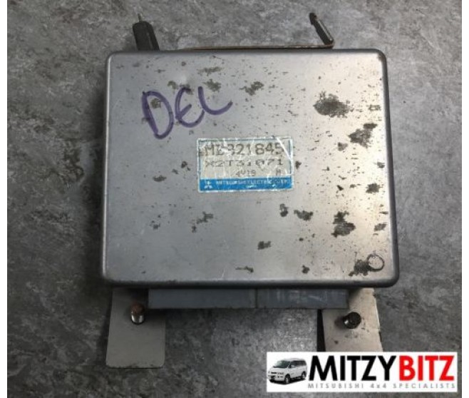 MB921845 ABS CONTROL UNIT FOR A MITSUBISHI DELICA SPACE GEAR/CARGO - PA4W