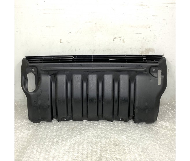 FRONT LOWER SUMP GUARD SKID PLATE FOR A MITSUBISHI PAJERO - V46WG