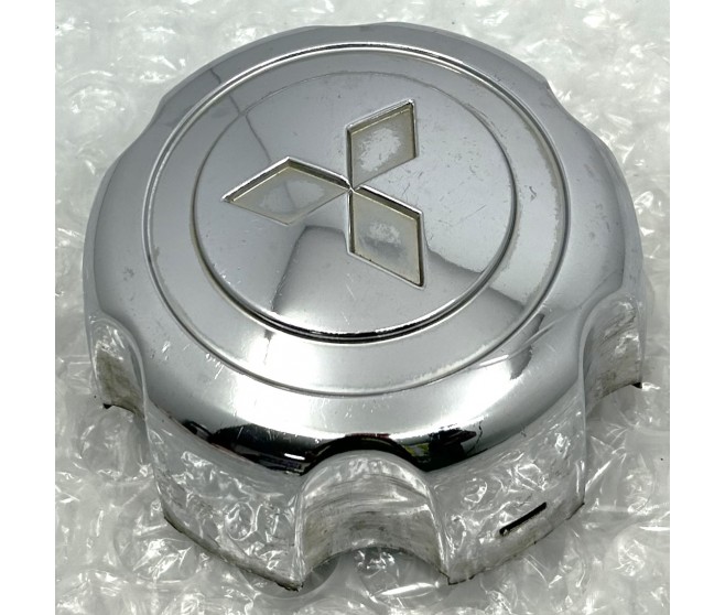 WHEEL CENTRE CAP FOR A MITSUBISHI PA-PF# - WHEEL,TIRE & COVER