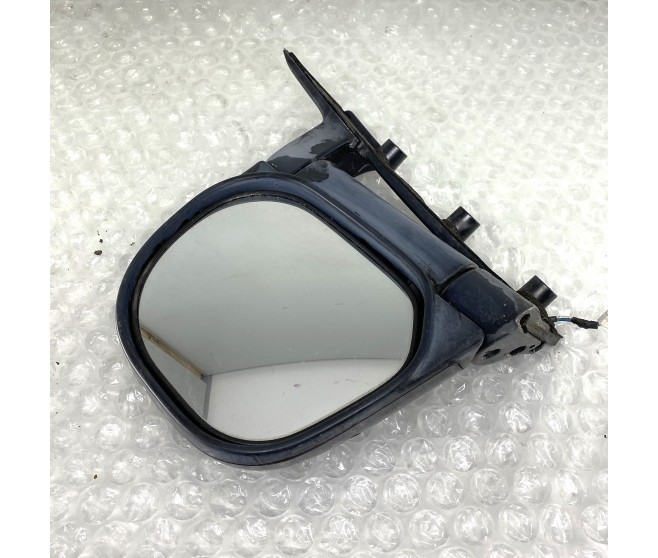 WING MIRROR FRONT LEFT FOR A MITSUBISHI DELICA SPACE GEAR/CARGO - PF8W