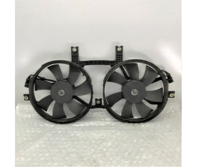 AIR CON CONDENSER FAN AND SHROUD FOR A MITSUBISHI SPACE GEAR/L400 VAN - PD4W